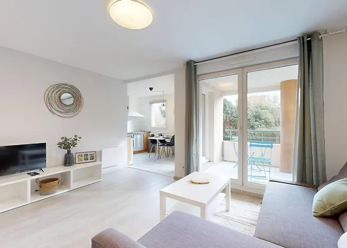 My Cozy Flat - Cote Jardin - Parking - Terrasse شقة تولوز