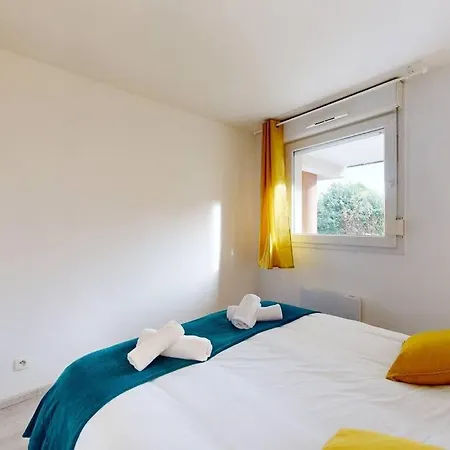 My Cozy Flat - Cote Jardin - Parking - Terrasse アパート
