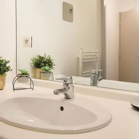 My Cozy Flat - Cote Jardin - Parking - Terrasse Apartment *