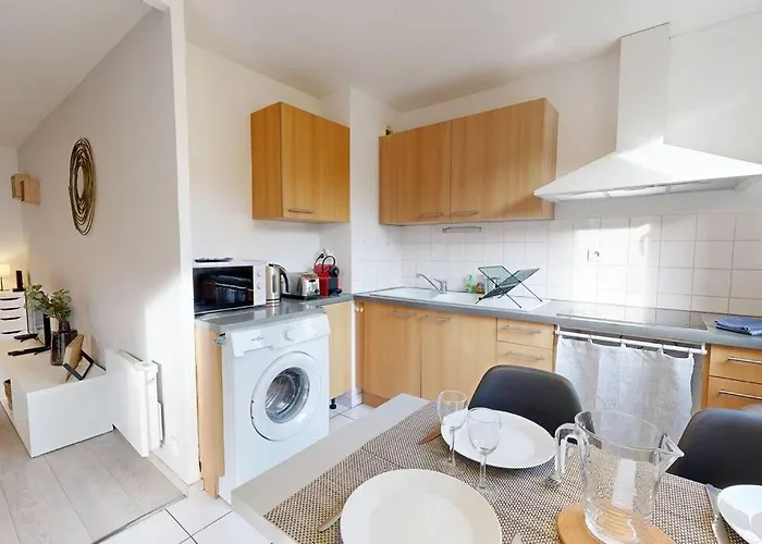 My Cozy Flat - Cote Jardin - Parking - Terrasse