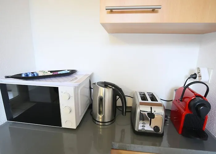 My Cozy Flat - Cote Jardin - Parking - Terrasse * Toulouse