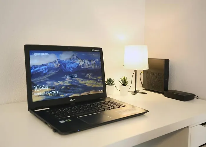 My Cozy Flat - Cote Jardin - Parking - Terrasse * تولوز