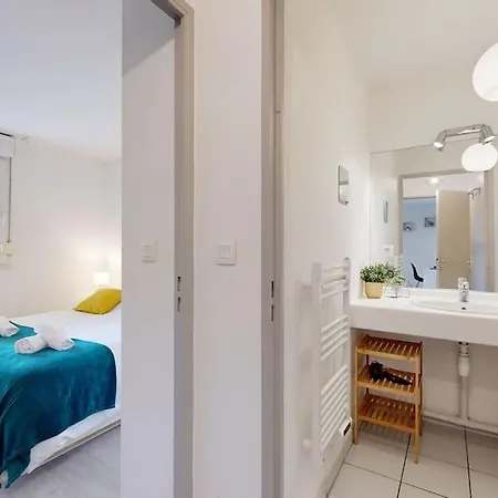 My Cozy Flat - Cote Jardin - Parking - Terrasse Апартаменты *