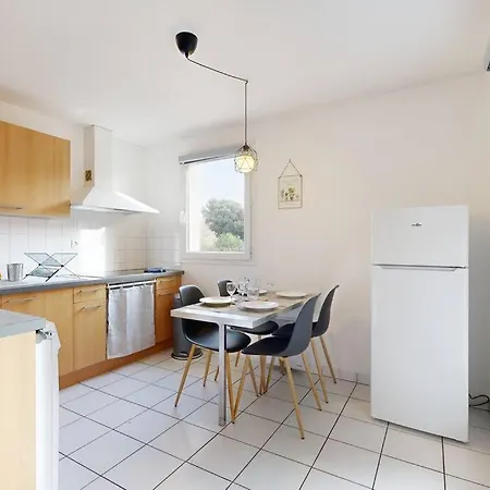 My Cozy Flat - Cote Jardin - Parking - Terrasse Апартаменты *